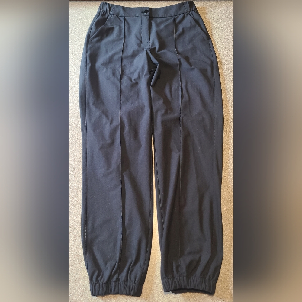 Womens Lululemon Warpstreme Jogger Size 27